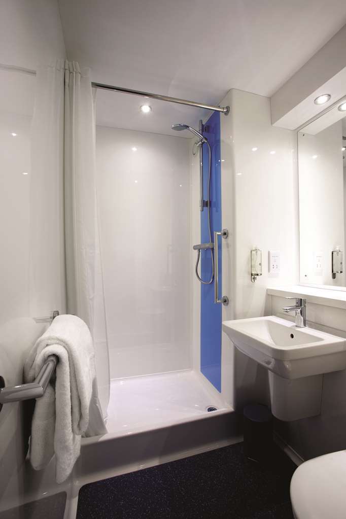 Travelodge Newbury Tot Hill Highclere Ruang foto