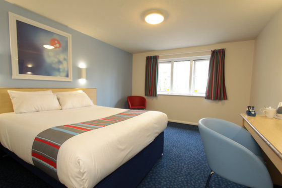 Travelodge Newbury Tot Hill Highclere Ruang foto