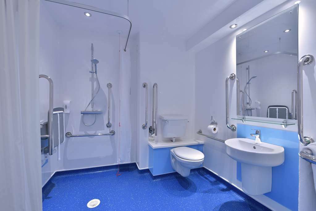 Travelodge Newbury Tot Hill Highclere Ruang foto