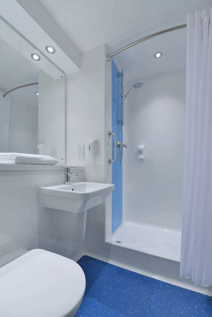 Travelodge Newbury Tot Hill Highclere Ruang foto